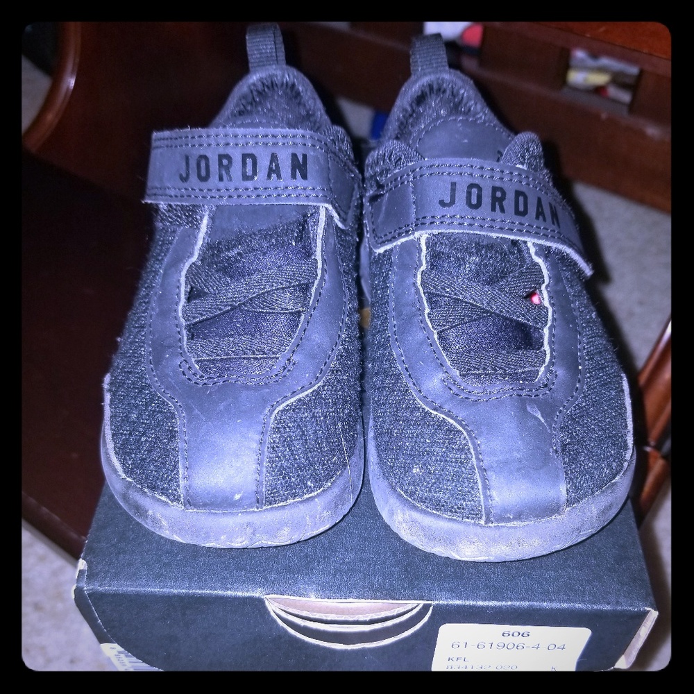 SOLD Nike Jordans